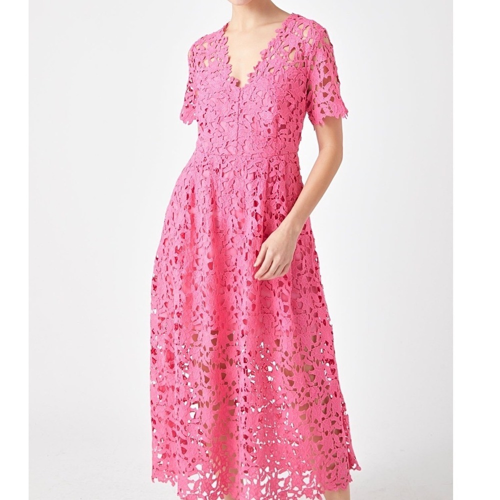 NWT Endless Rose All Over Lace Short Sleeves Midi Dress Pink Guipure M